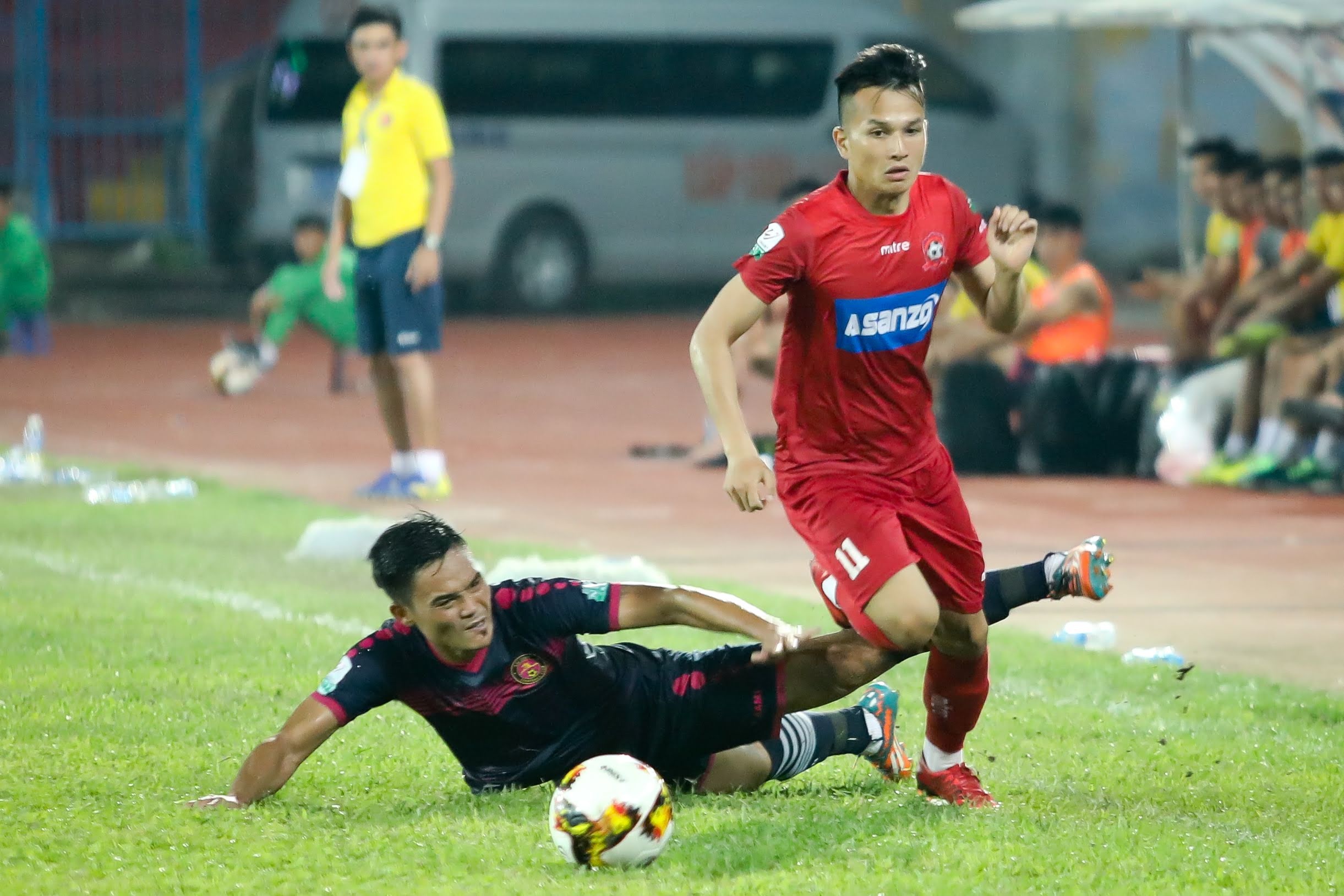 thu mon Van Lam,  V.League CLB Hai Phong,  Sai Gon anh 7