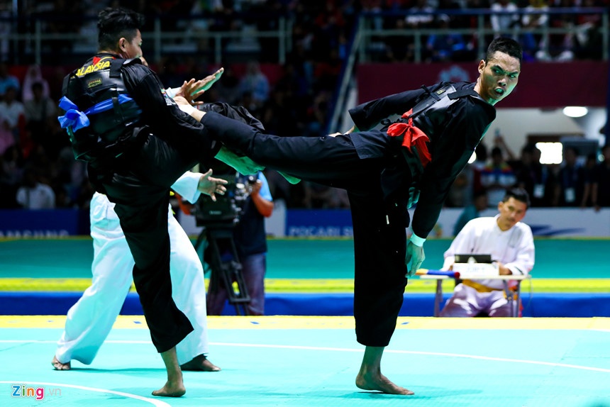 Trần Đình Nam, pencak silat Việt Nam, HCV ASIAD 2018, VĐV tiêu biểu năm 2018 ảnh 2 Tran Dinh Nam, pencak silat Viet Nam, HCV ASIAD 2018, VDV tieu bieu nam 2018 anh 2