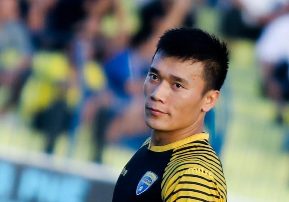 Bui Tien Dung tai xuat, CLB Thanh Hoa thang doi Quang Nam o V.League hinh anh