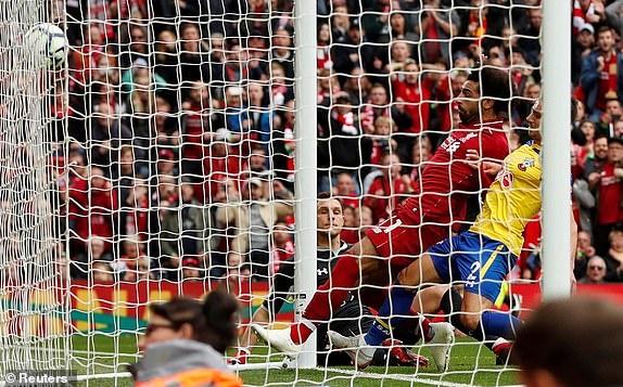 Liverpool,  Mohamed Salah,  Firmino,  Premier League anh 3