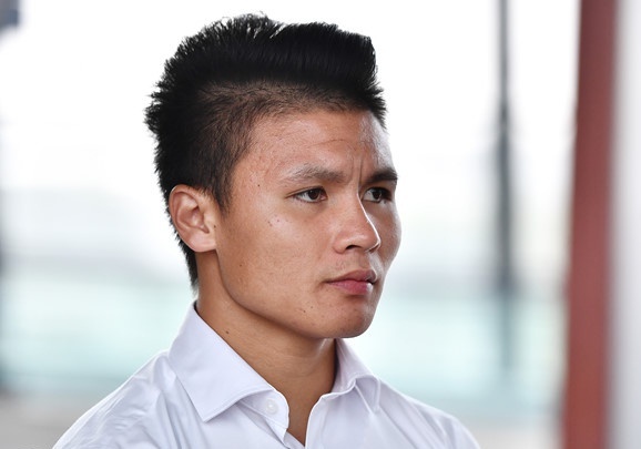 Vi sao CLB Thai Lan rao riet san don Quang Hai? hinh anh