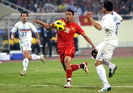 Philippines mo tai hien ky tich truoc Viet Nam tai AFF Cup hinh anh