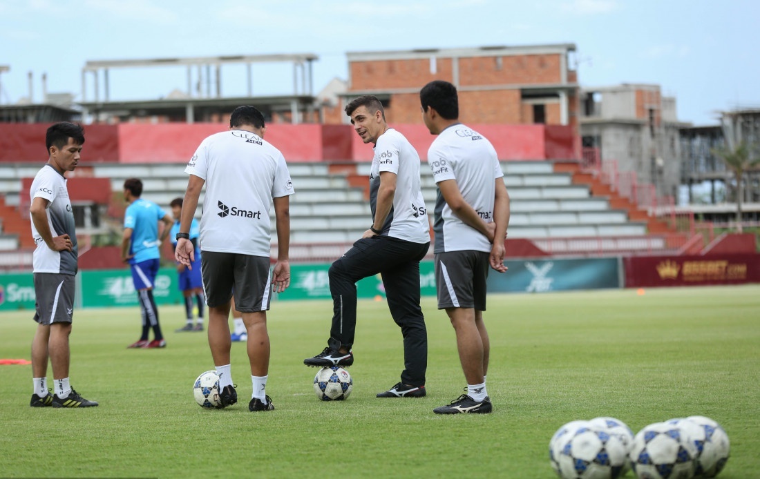 đội tuyển Campuchia, Keisuke Honda, AFF Cup, Melbourne Victory ảnh 2 doi tuyen Campuchia, Keisuke Honda, AFF Cup, Melbourne Victory anh 2