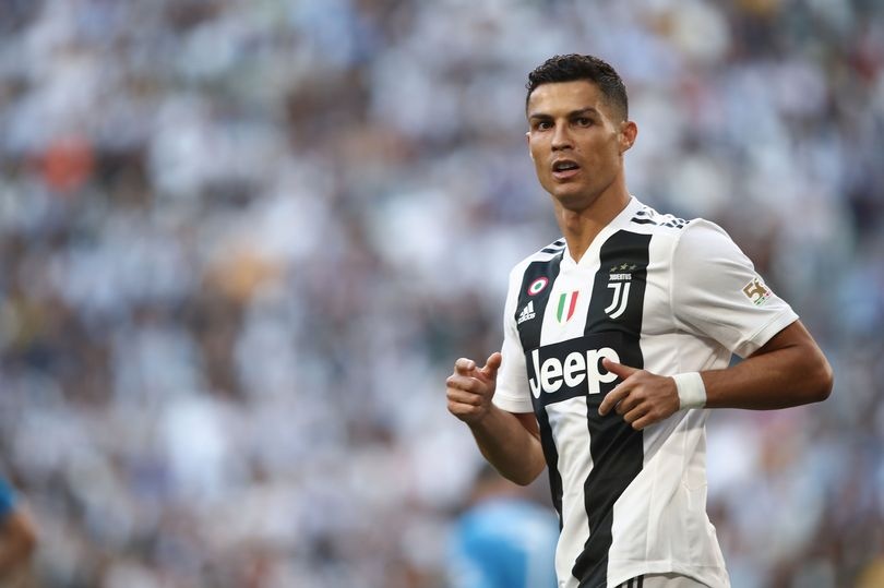 Ronaldo,  cao buoc hiep dam,  Kathryn Mayorga,  dan do ve My,  Juventus anh 1