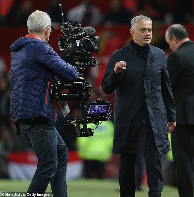 Jose Mourinho, FA, LĐBĐ Anh, văng tục, Manchester United, Newcastle ảnh 1 Jose Mourinho, FA, LDBD Anh, vang tuc, Manchester United, Newcastle anh 1