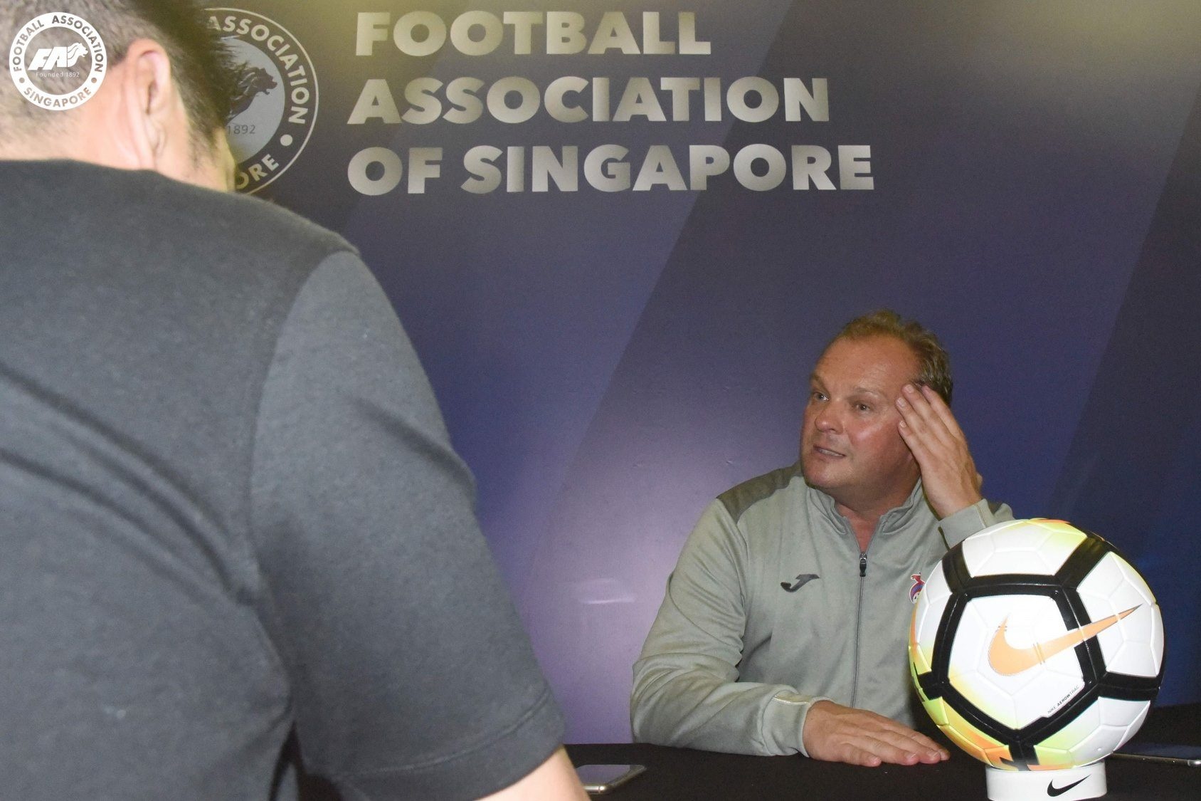 đội tuyển Singapore,  HLV Michael Weiss,  đội tuyển Mông Cổ,  AFF Cup ảnh 1 doi tuyen Singapore,  HLV Michael Weiss,  doi tuyen Mong Co,  AFF Cup anh 1