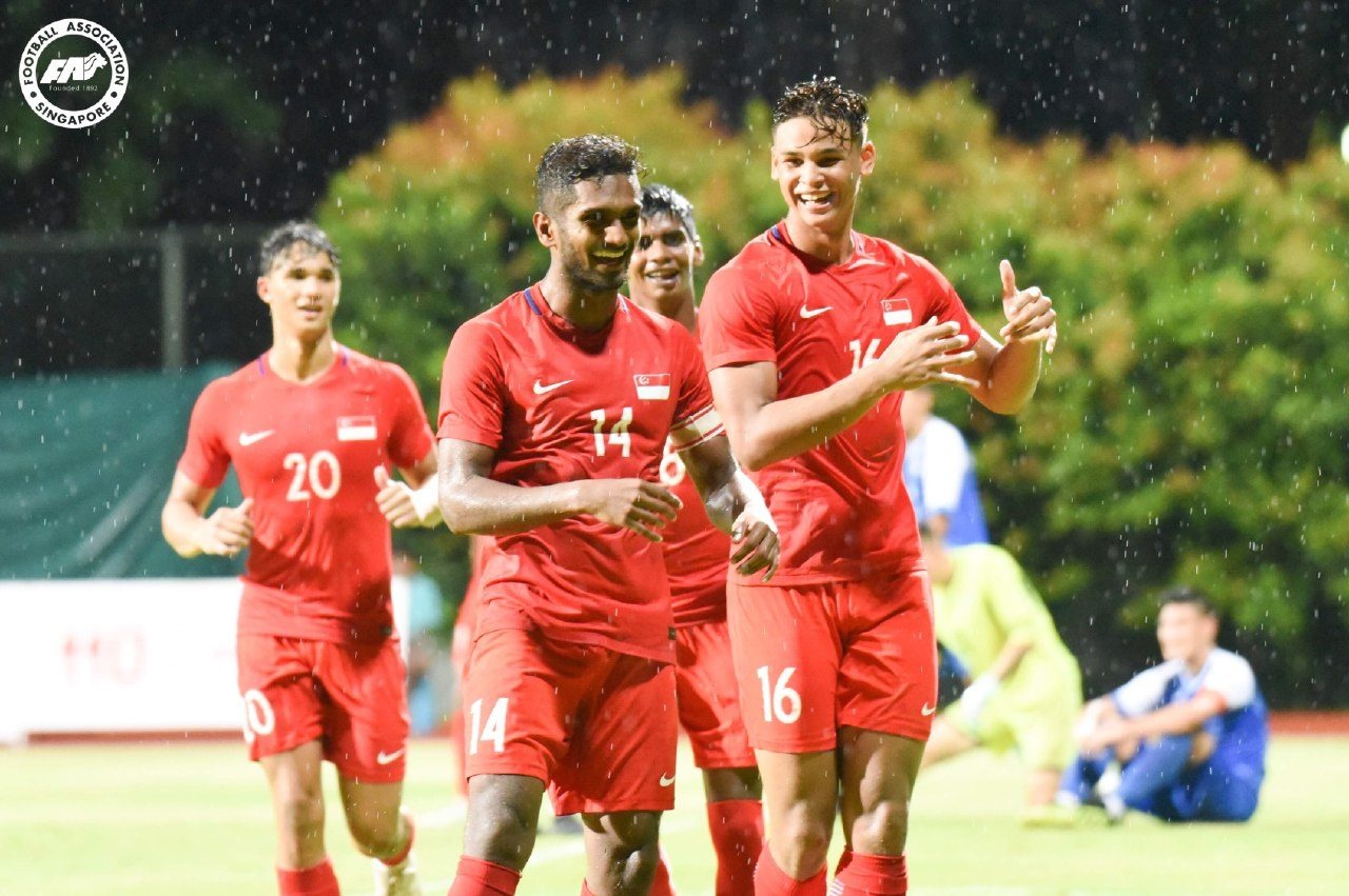 đội tuyển Singapore,  HLV Michael Weiss,  đội tuyển Mông Cổ,  AFF Cup ảnh 2 doi tuyen Singapore,  HLV Michael Weiss,  doi tuyen Mong Co,  AFF Cup anh 2