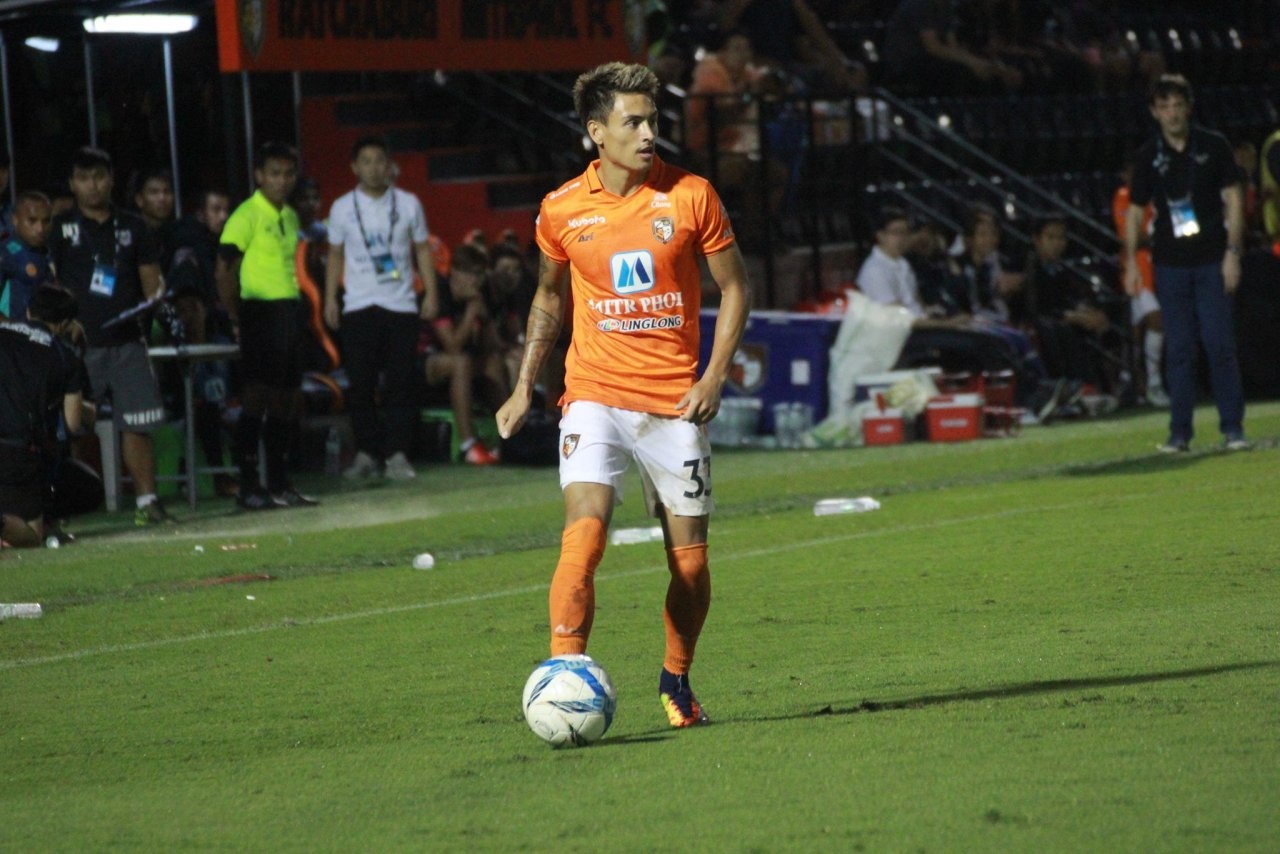 Dang Van Lam,  Phil Younghusband,  Stefano Lilipaly,  AFF Cup 2018 anh 4