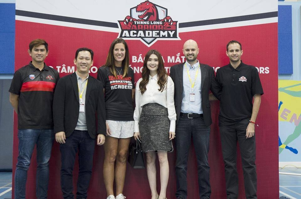 Thang Long Warriors ra mat trung tam dao tao bong ro tai Ha Noi hinh anh