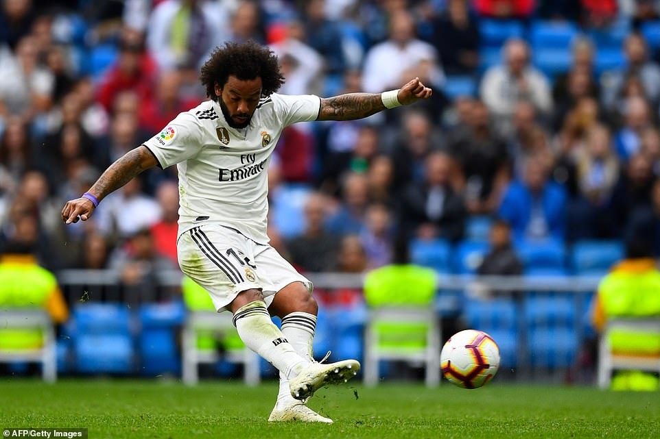 Real Madrid thua, Cristiano Ronaldo, kỷ lục tệ hại, Lopetegui bị sa thải ảnh 1 Real Madrid thua, Cristiano Ronaldo, ky luc te hai, Lopetegui bi sa thai anh 1