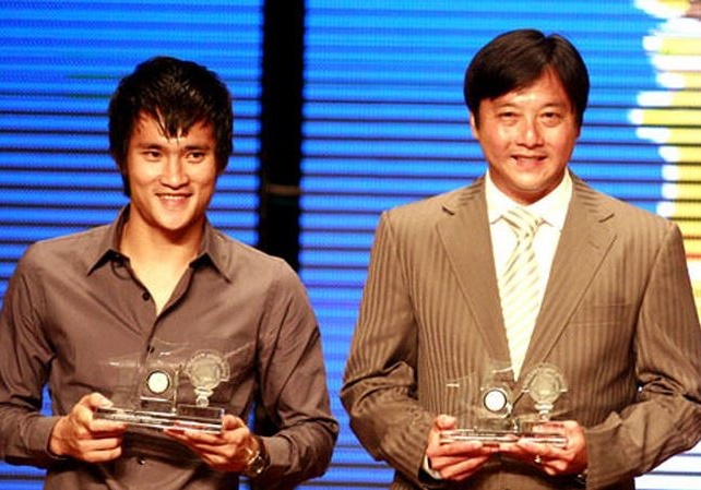 Viet Nam co hai danh thu lot top 6 chan sut ghi ban nhieu nhat AFF Cup hinh anh