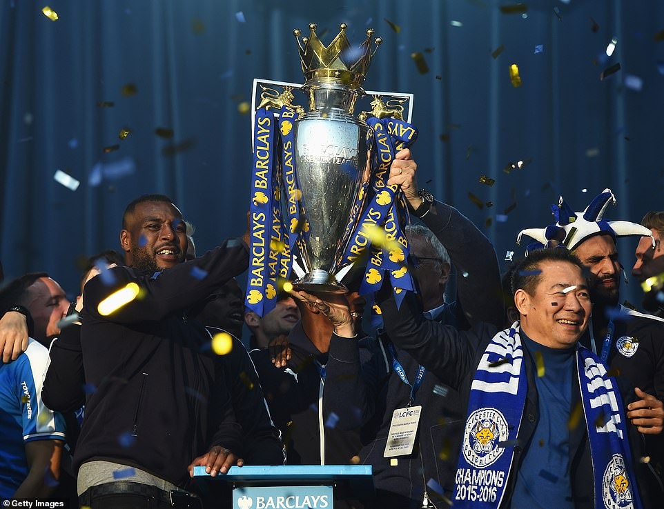 Vichai Srivaddhanaprabha,  Leicester City,  King Power,  truc thang boc chay anh 9