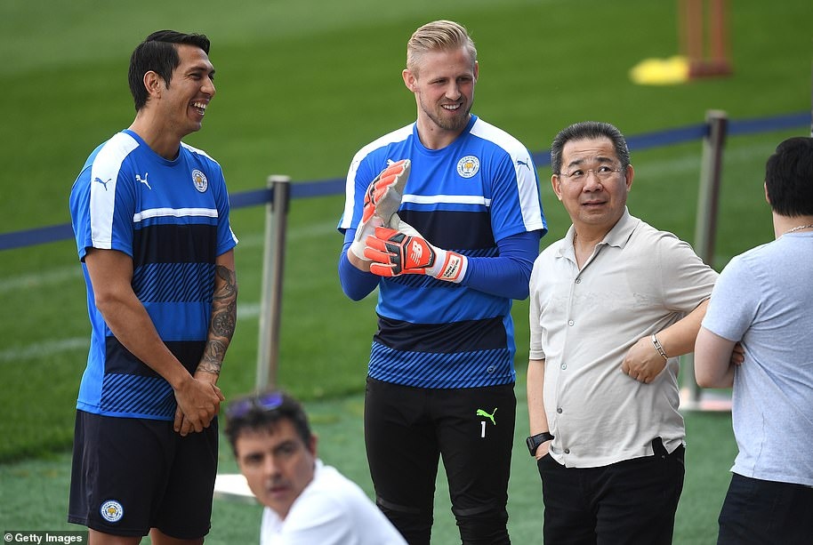 Vichai Srivaddhanaprabha,  Leicester City,  King Power,  truc thang boc chay anh 12