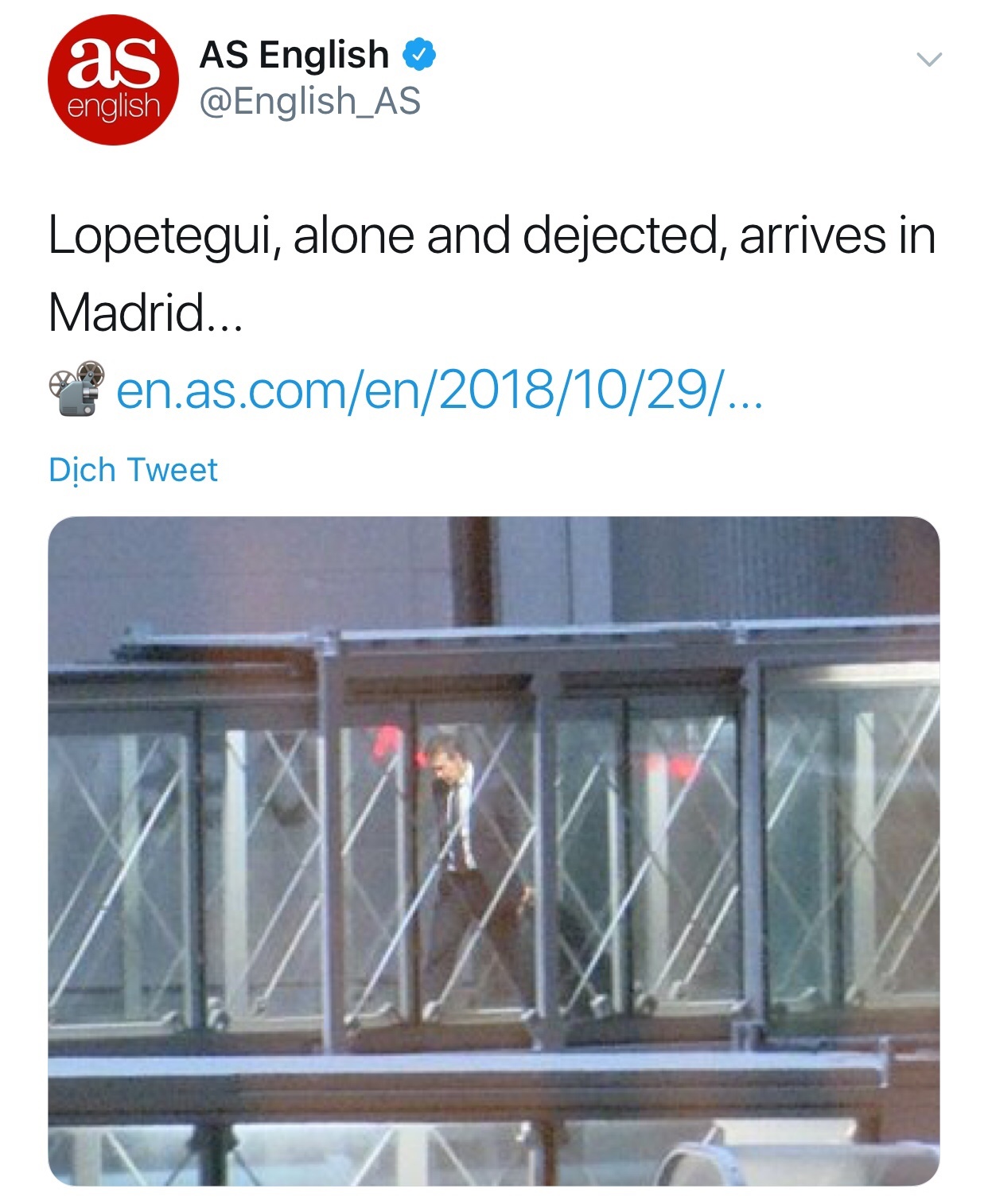 Real Madrid,  Lopetegui bi sa thai,  Cristiano Ronaldo,  Antonio Conte anh 1