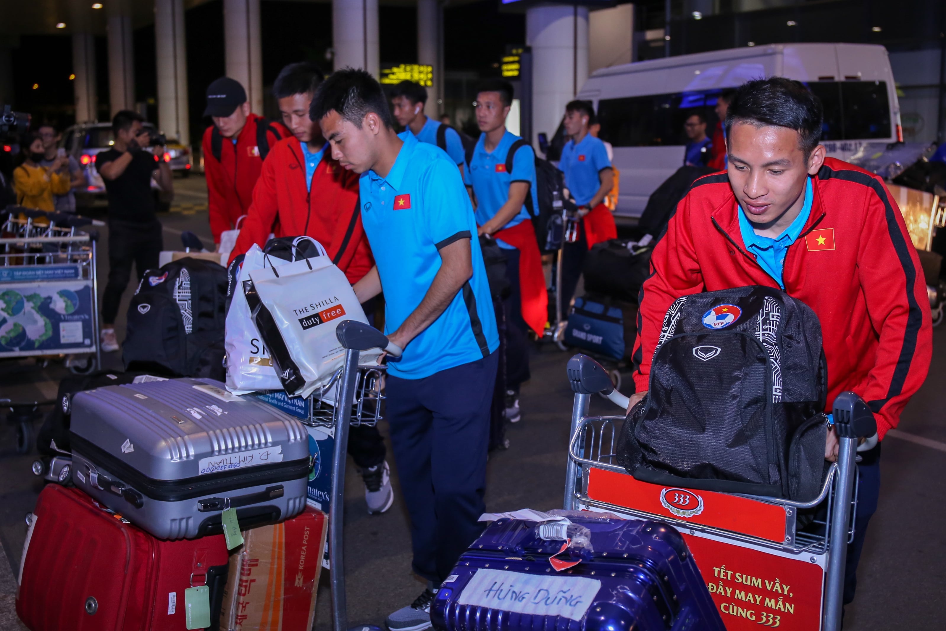 Doi tuyen Viet Nam,  tap huan Han Quoc,  Cong Phuong anh 6