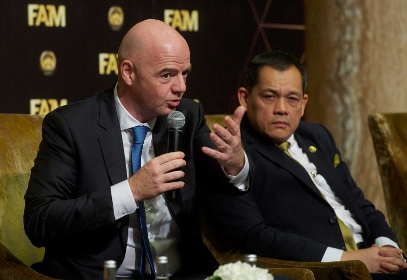 đội tuyển Malaysia,  chủ tịch FIFA,  Gianni Infantino,  Ronaldo,  Messi ảnh 1 doi tuyen Malaysia,  chu tich FIFA,  Gianni Infantino,  Ronaldo,  Messi anh 1