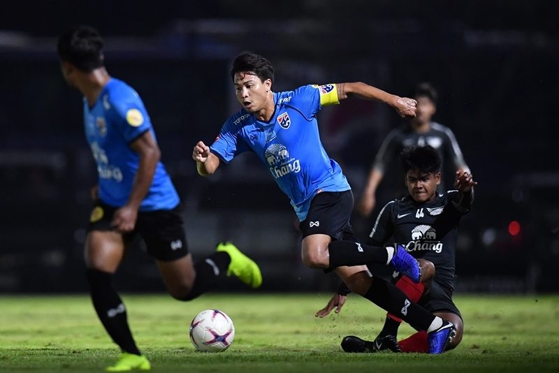 doi tuyen Thai Lan,  HLV Milovan Rajevac,  giao huu,  AFF Cup anh 1