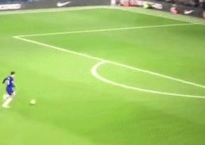 Lap cu dup, Morata van bi che gieu vi lop bong loi qua dau thu mon hinh anh