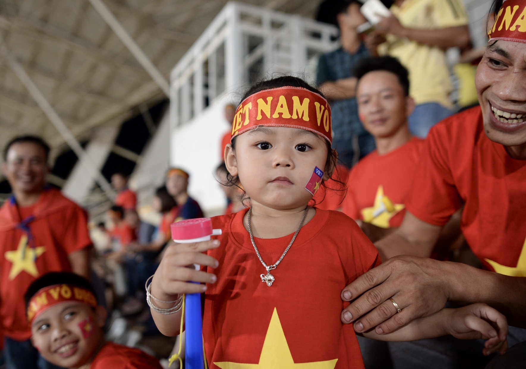 Đội tuyển Việt Nam, AFF Cup 2018, Lào vs Việt Nam, cổ động viên ảnh 10 Doi tuyen Viet Nam, AFF Cup 2018, Lao vs Viet Nam, co dong vien anh 10