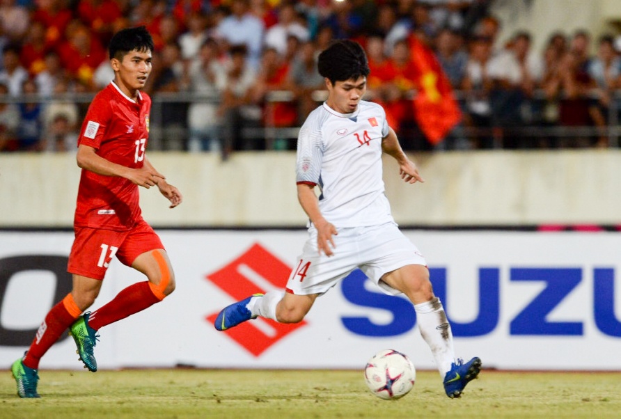 Lào vs Việt Nam, đội tuyển Việt Nam, AFF Cup 2018, Công Phượng ghi bàn ảnh 8 Lao vs Viet Nam, doi tuyen Viet Nam, AFF Cup 2018, Cong Phuong ghi ban anh 8