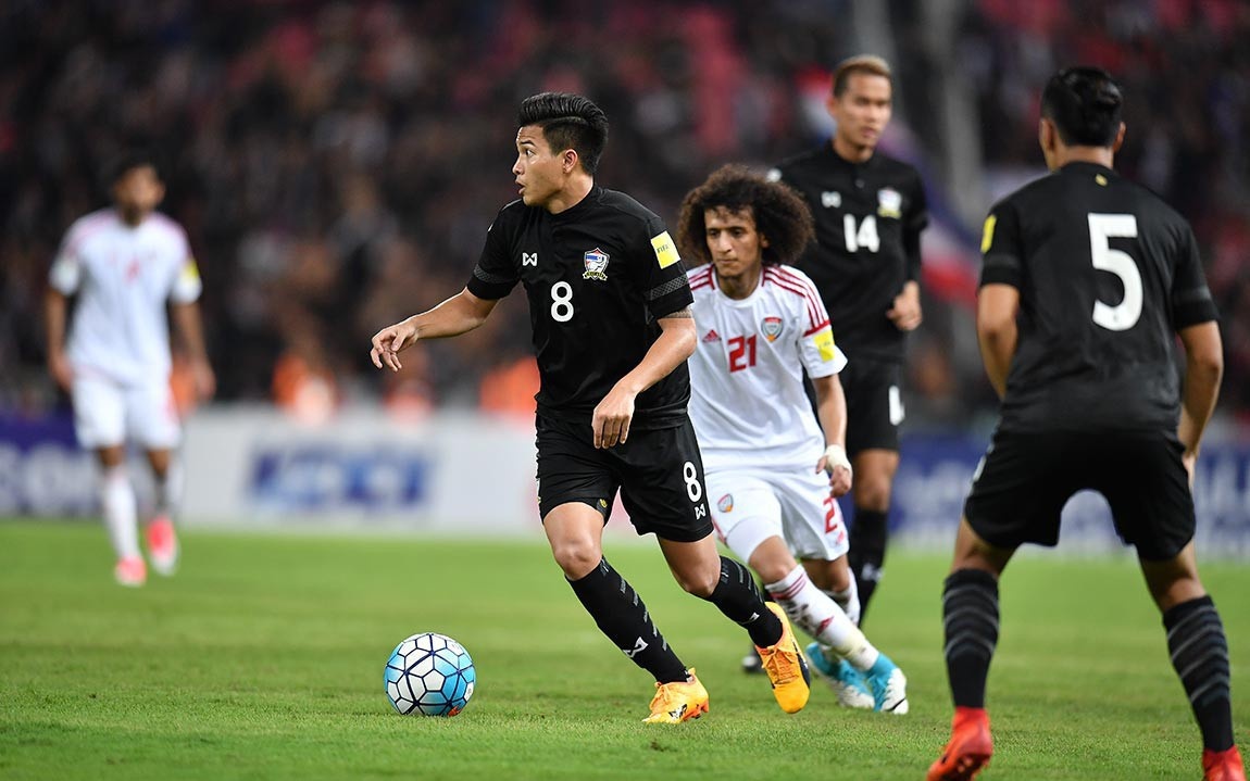 Thitipan Puangchan,  Cezero Osaka,  J-League,  doi tuyen Thai Lan,  AFF Cup anh 1