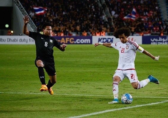 DT Thai Lan du AFF Cup co them mot ngoi sao choi tai J-League hinh anh