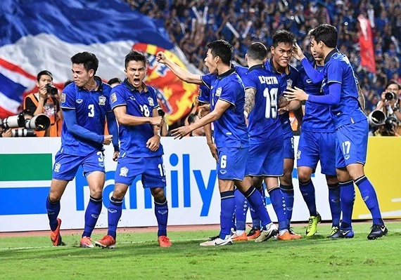 LDBD Thai Lan van dong khan gia den san vi CDV Indonesia keo sang o at hinh anh