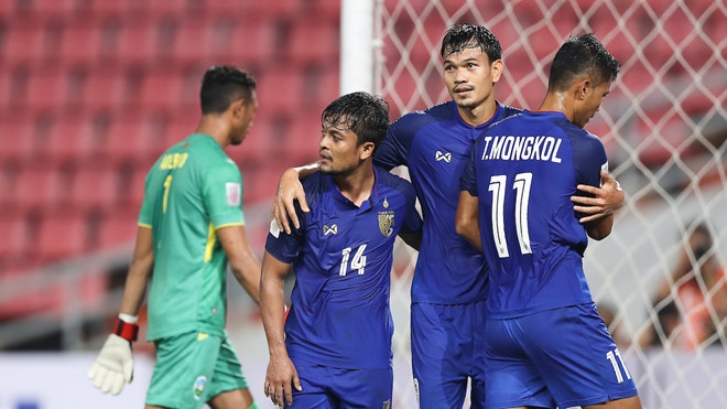 Kraisorn bi phong toa, DT Thai Lan dut mach thang tai AFF Cup hinh anh