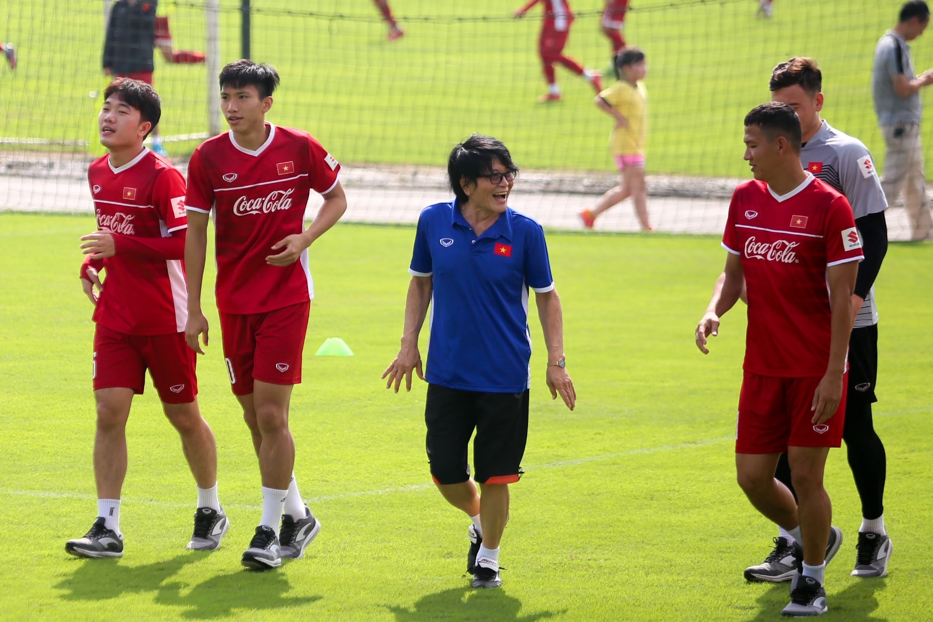 Cong Phuong,  Que Ngoc Hai,  Doi tuyen Viet Nam,  Viet Nam vs Malaysia,  AFF Cup 2018 anh 1