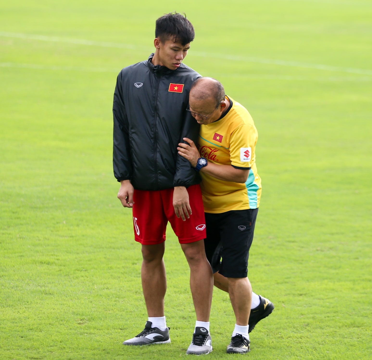 Cong Phuong,  Que Ngoc Hai,  Doi tuyen Viet Nam,  Viet Nam vs Malaysia,  AFF Cup 2018 anh 2