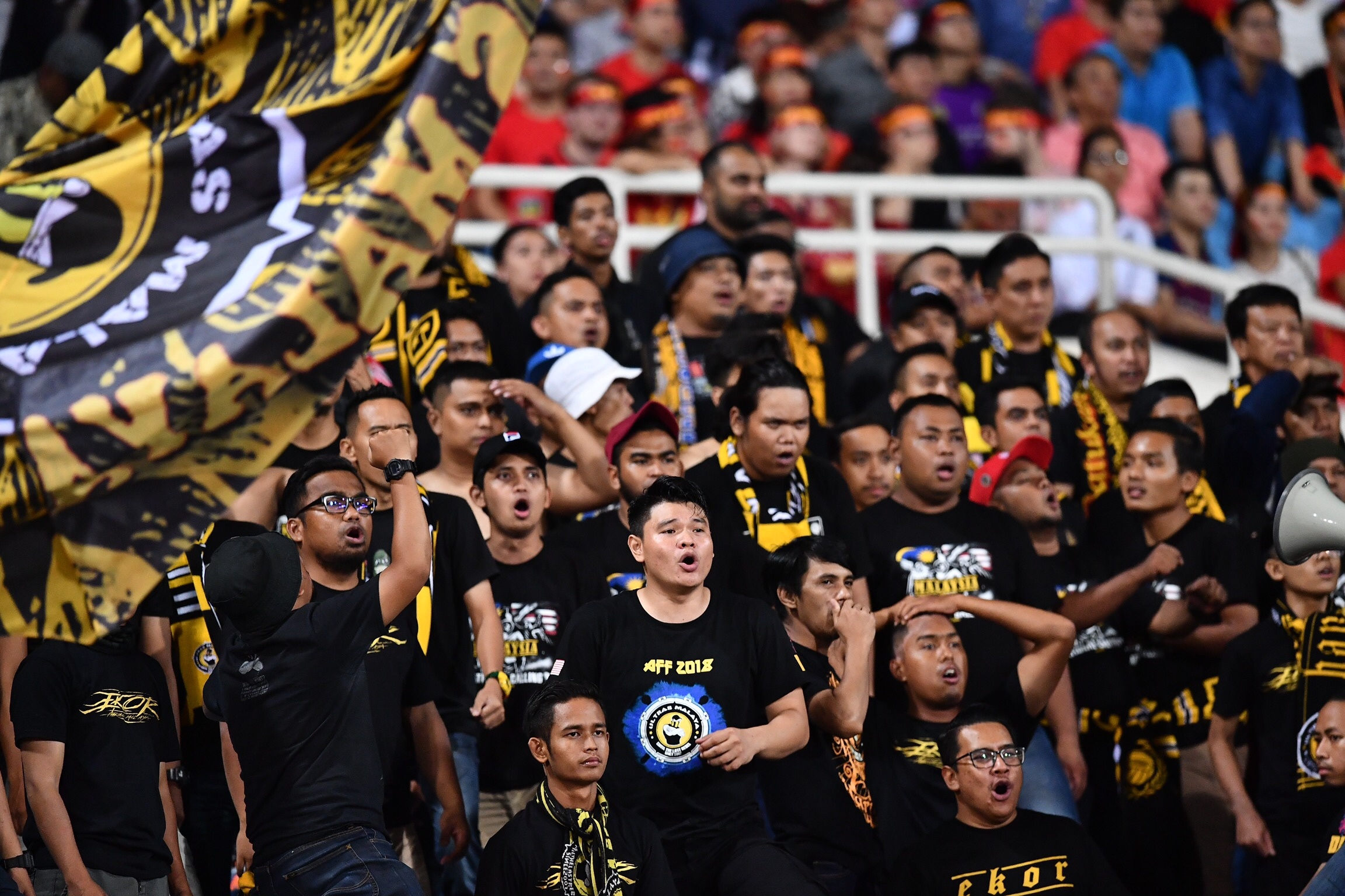 phóng viên Malaysia, CĐV Việt Nam, đội tuyển Việt Nam, AFF Cup ảnh 1 phong vien Malaysia, CDV Viet Nam, doi tuyen Viet Nam, AFF Cup anh 1