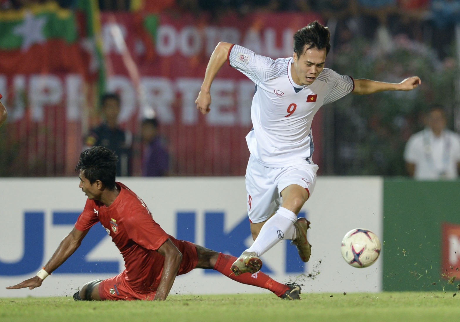 Bao Malaysia vui mung vi tuyen Viet Nam bi Myanmar cam hoa hinh anh