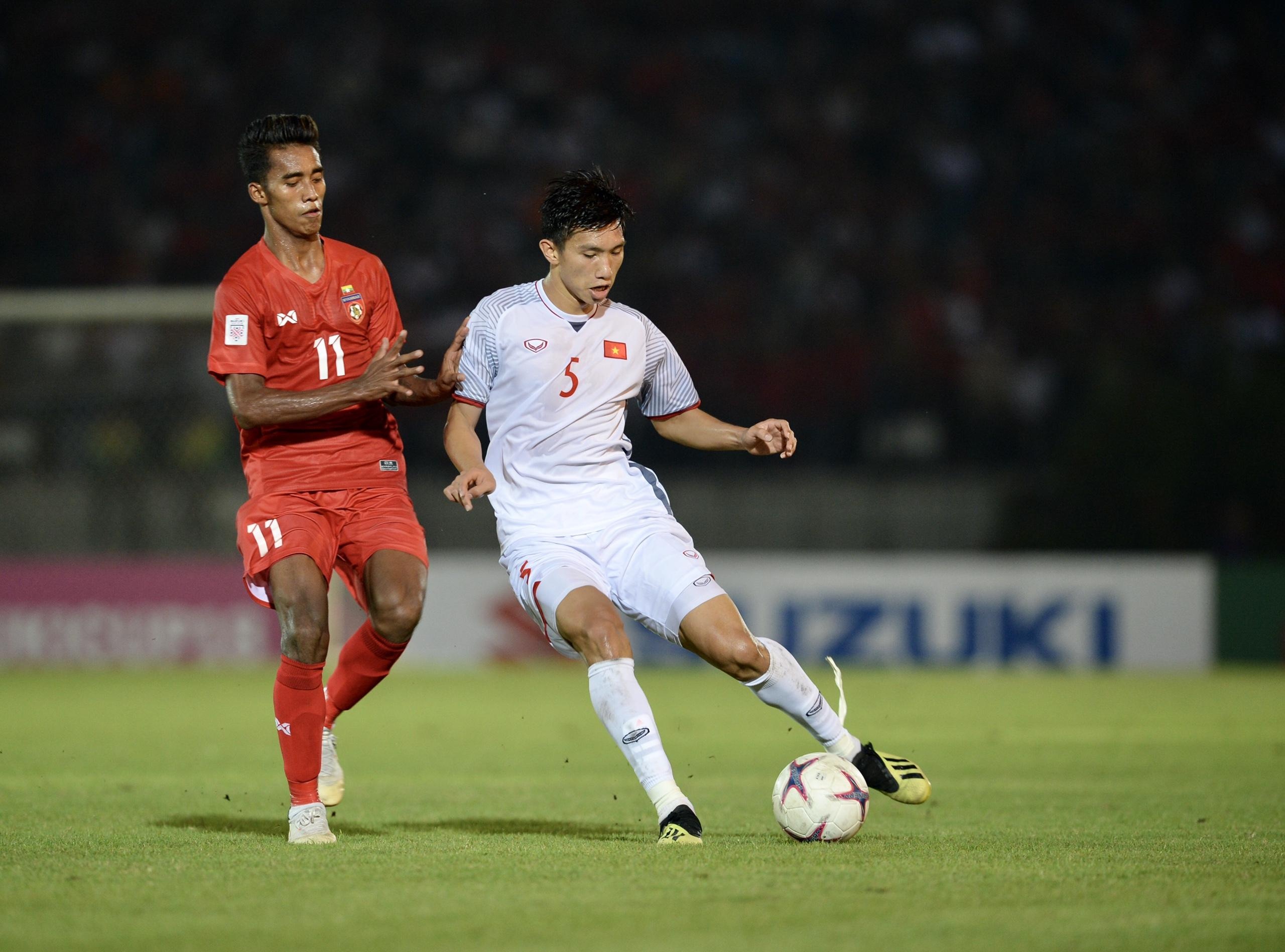 Hlaing Bo Bo,  Myanmar,  doi tuyen Viet Nam,  AFF Cup anh 2