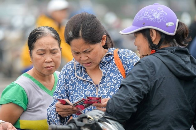 'Ve cho den' giam gia manh truoc tran cua Viet Nam o san Hang Day hinh anh