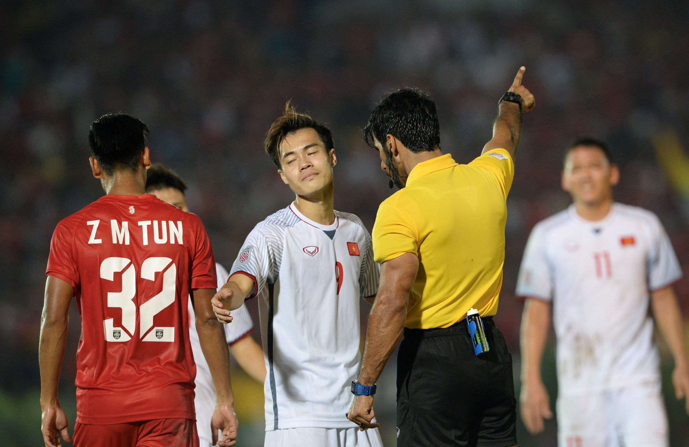báo chí Hàn Quốc, HLV Park Hang-seo, đội tuyển Việt Nam, AFF Cup ảnh 1 bao chi Han Quoc, HLV Park Hang-seo, doi tuyen Viet Nam, AFF Cup anh 1