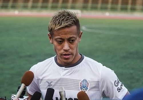 Honda khong dong hanh voi tuyen Campuchia trong tran gap Viet Nam hinh anh