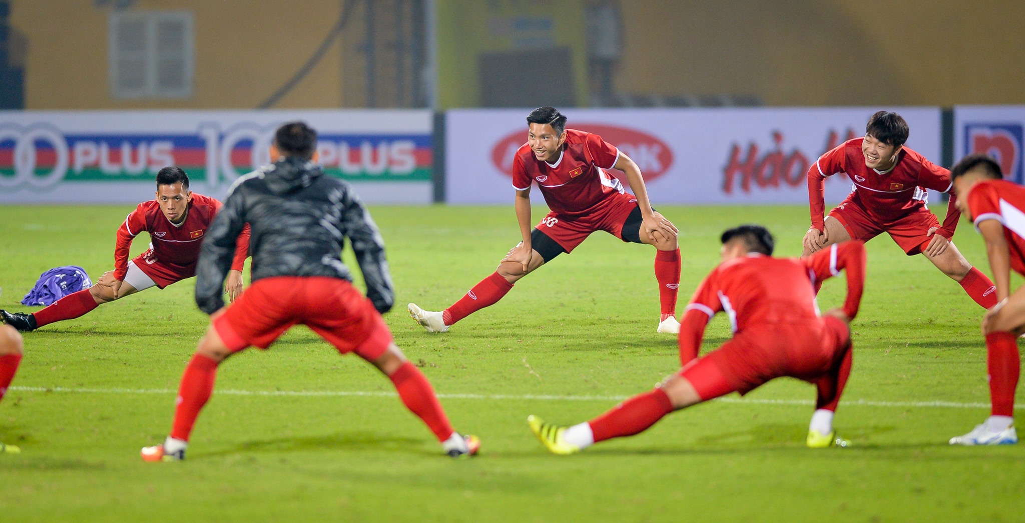 thủ môn Đặng Văn Lâm,  đội tuyển Việt Nam,  AFF Cup ảnh 2 thu mon Dang Van Lam,  doi tuyen Viet Nam,  AFF Cup anh 2