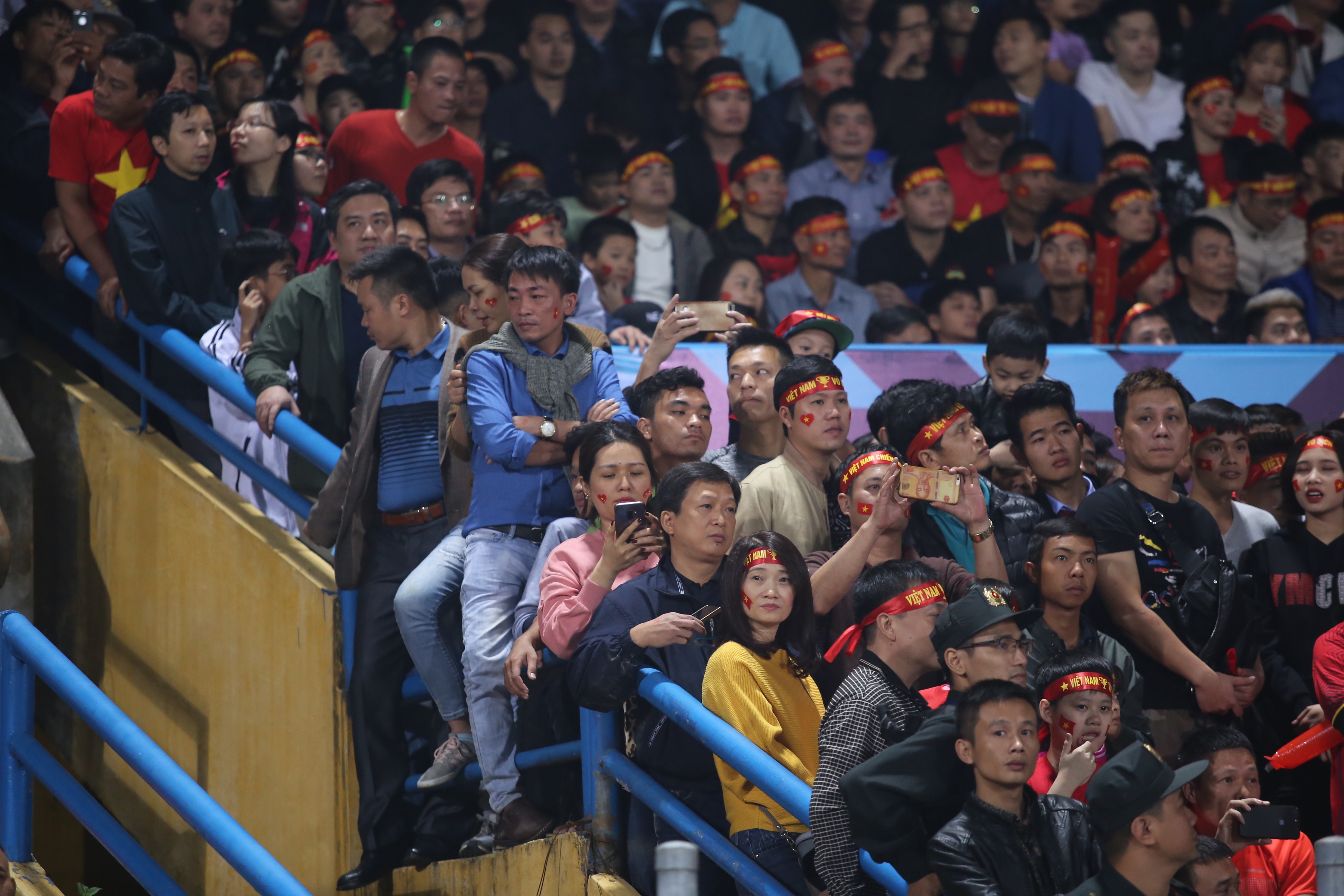 co dong vien,  doi tuyen Viet Nam,  AFF Cup,  san Hang Day anh 2
