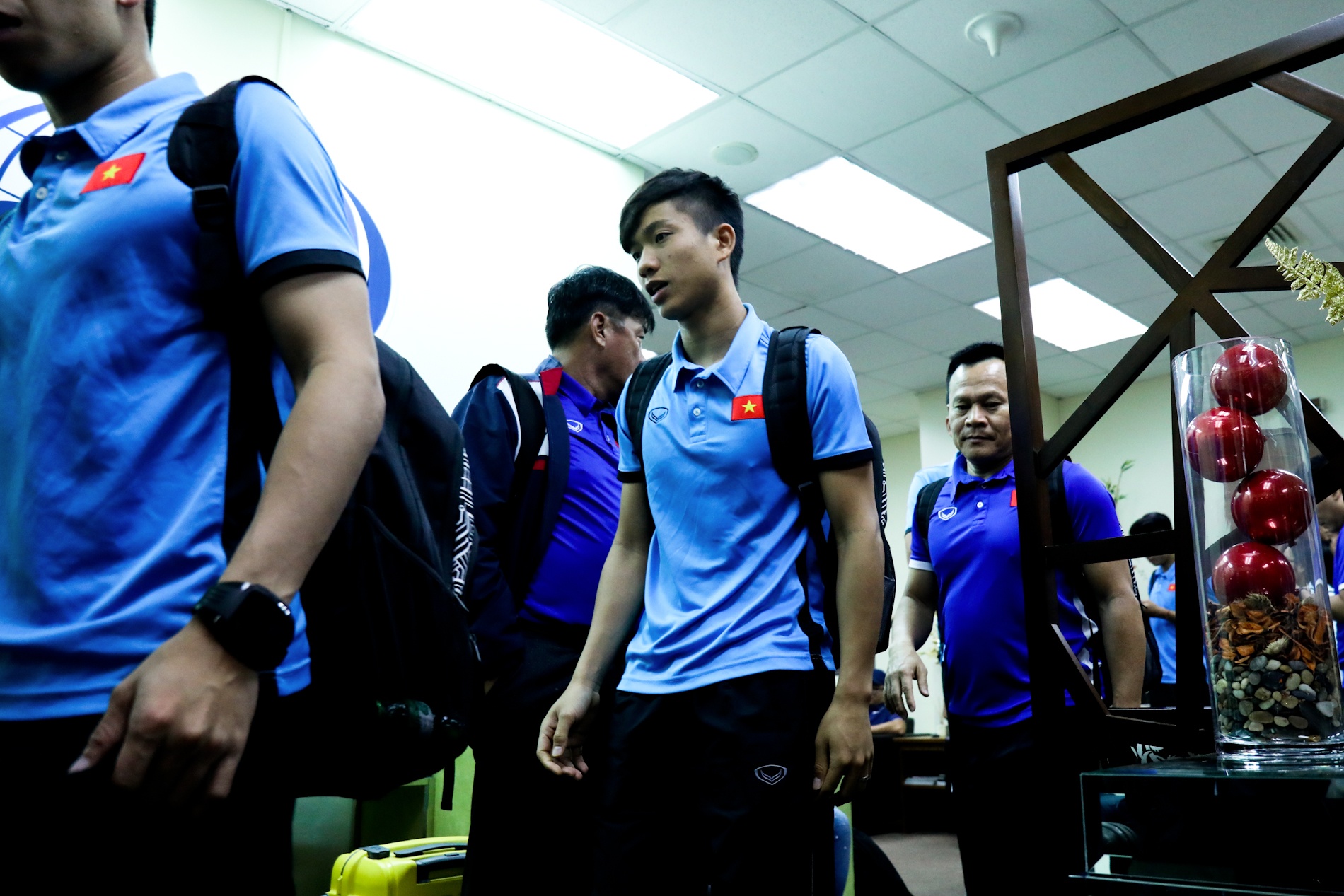 Tuyển Việt Nam mệt mỏi ở Bacolod, Đội tuyển Việt Nam, Park Hang-seo, Philippines, AFF Cup 2018, Đội tuyển Việt Nam vạ vật, mệt mỏi ở Bacolod ảnh 10 Tuyen Viet Nam met moi o Bacolod, Doi tuyen Viet Nam, Park Hang-seo, Philippines, AFF Cup 2018, Doi tuyen Viet Nam va vat, met moi o Bacolod anh 10