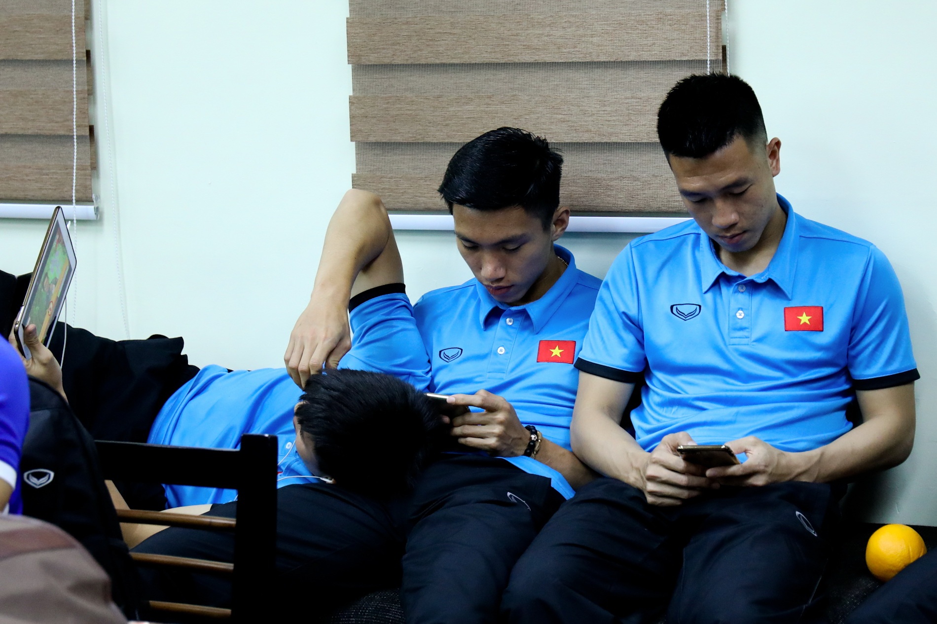 Tuyển Việt Nam mệt mỏi ở Bacolod, Đội tuyển Việt Nam, Park Hang-seo, Philippines, AFF Cup 2018, Đội tuyển Việt Nam vạ vật, mệt mỏi ở Bacolod ảnh 9 Tuyen Viet Nam met moi o Bacolod, Doi tuyen Viet Nam, Park Hang-seo, Philippines, AFF Cup 2018, Doi tuyen Viet Nam va vat, met moi o Bacolod anh 9