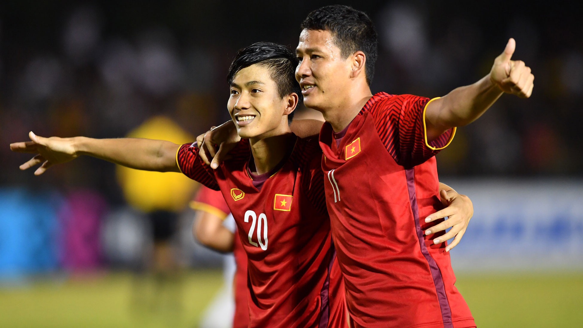 Philippines vs Viet Nam (1-2): Anh Duc va Van Duc toa sang hinh anh
