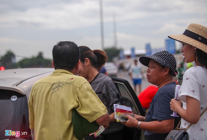 Phe ve,  AFF Cup 2018,  ban ket luot ve,  Viet Nam vs Philippines anh 1