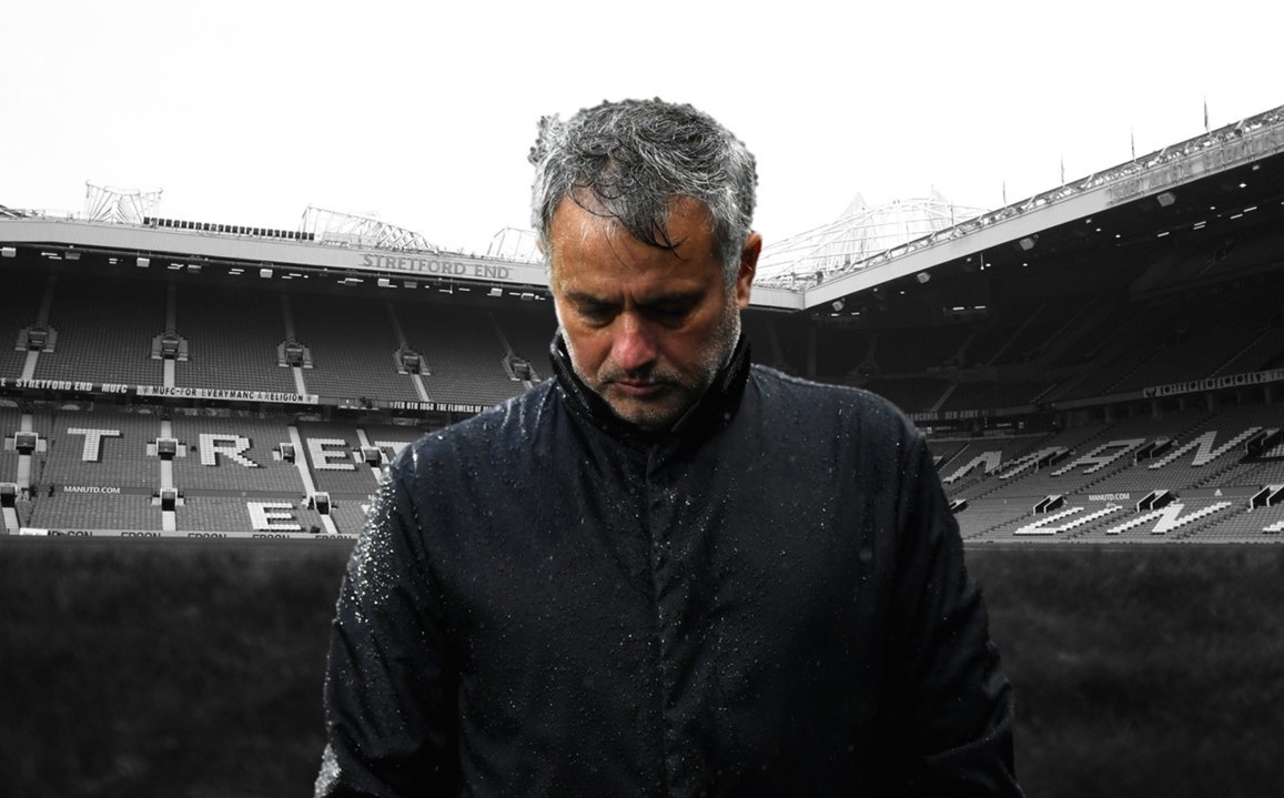 HLV Mourinho: 'MU can phep mau de lot vao top 4' hinh anh