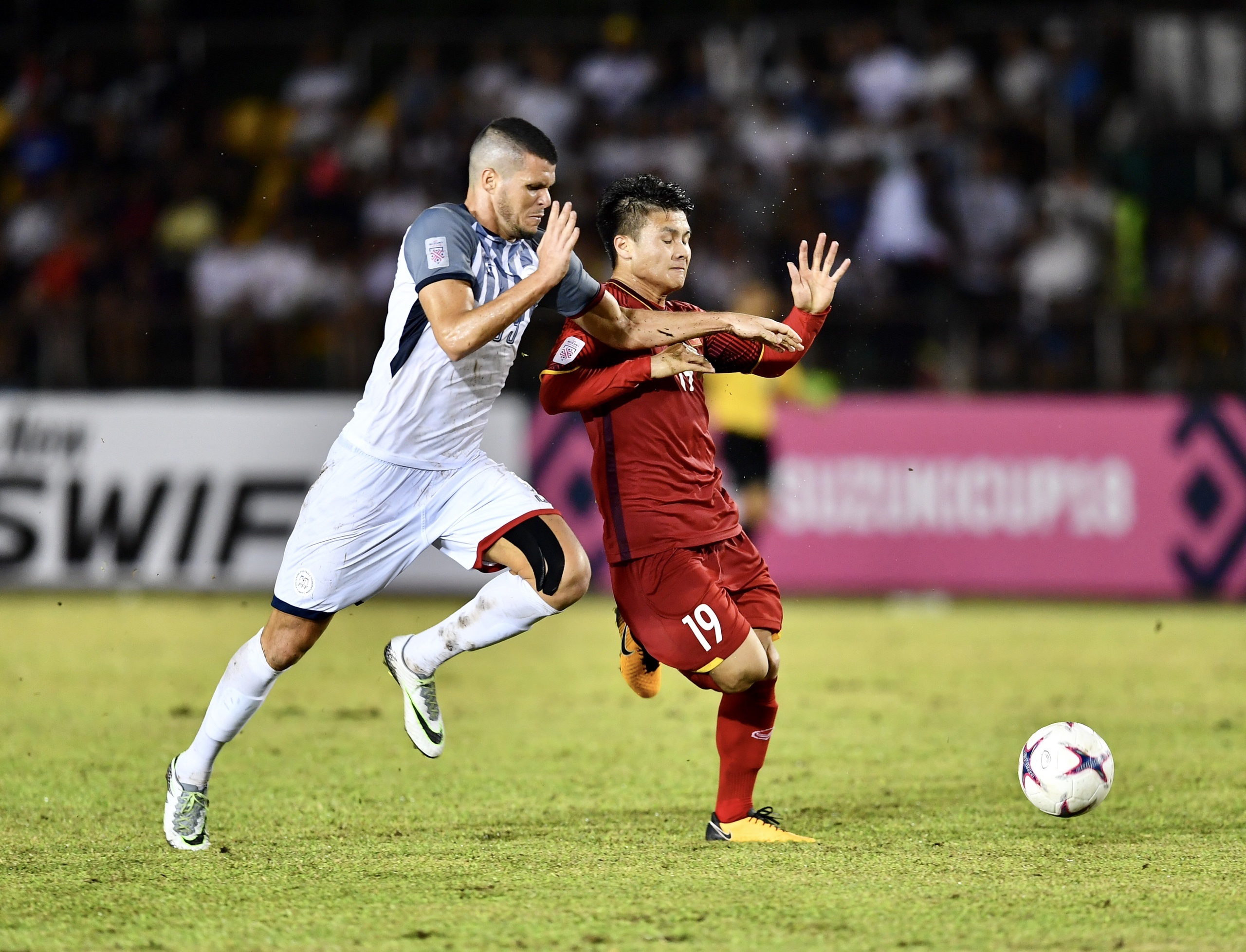 Alvaro Silva, đội tuyển Philippines, bán kết AFF Cup, CLB Hà Nội ảnh 2 Alvaro Silva, doi tuyen Philippines, ban ket AFF Cup, CLB Ha Noi anh 2