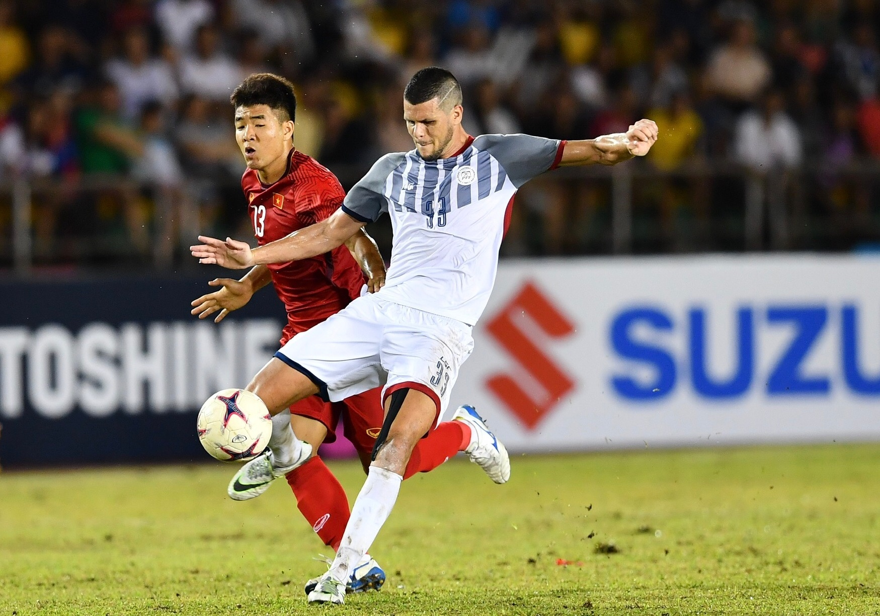 Alvaro Silva - la chan thep Philippines mang dang cap chau Au hinh anh