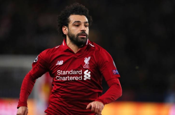 Ha Napoli, Liverpool lach qua khe cua hep vao vong 1/8 cup chau Au hinh anh