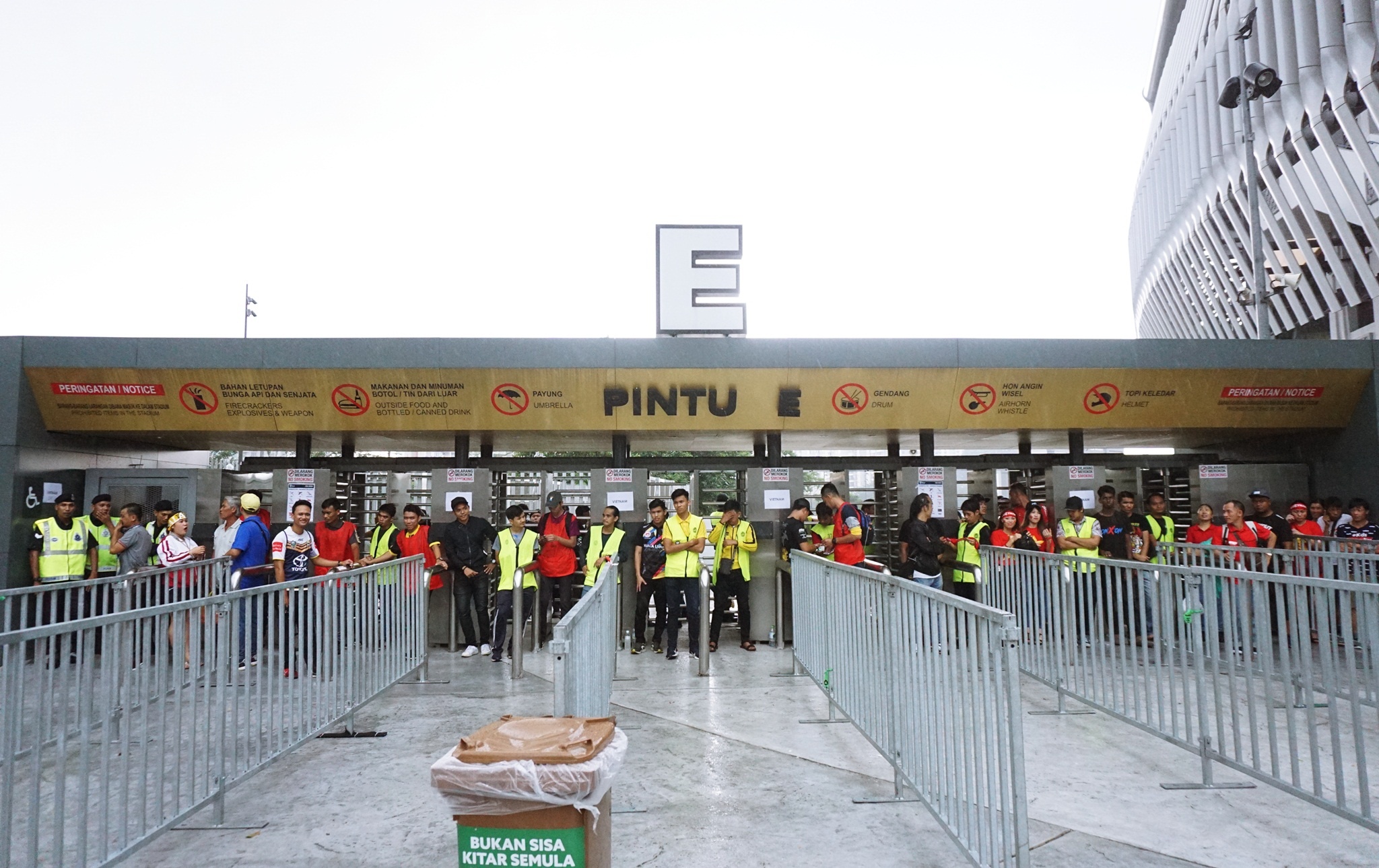 CDV Malaysia,  CDV Viet Nam,  chung ket AFF Cup,  doi tuyen Viet Nam anh 2