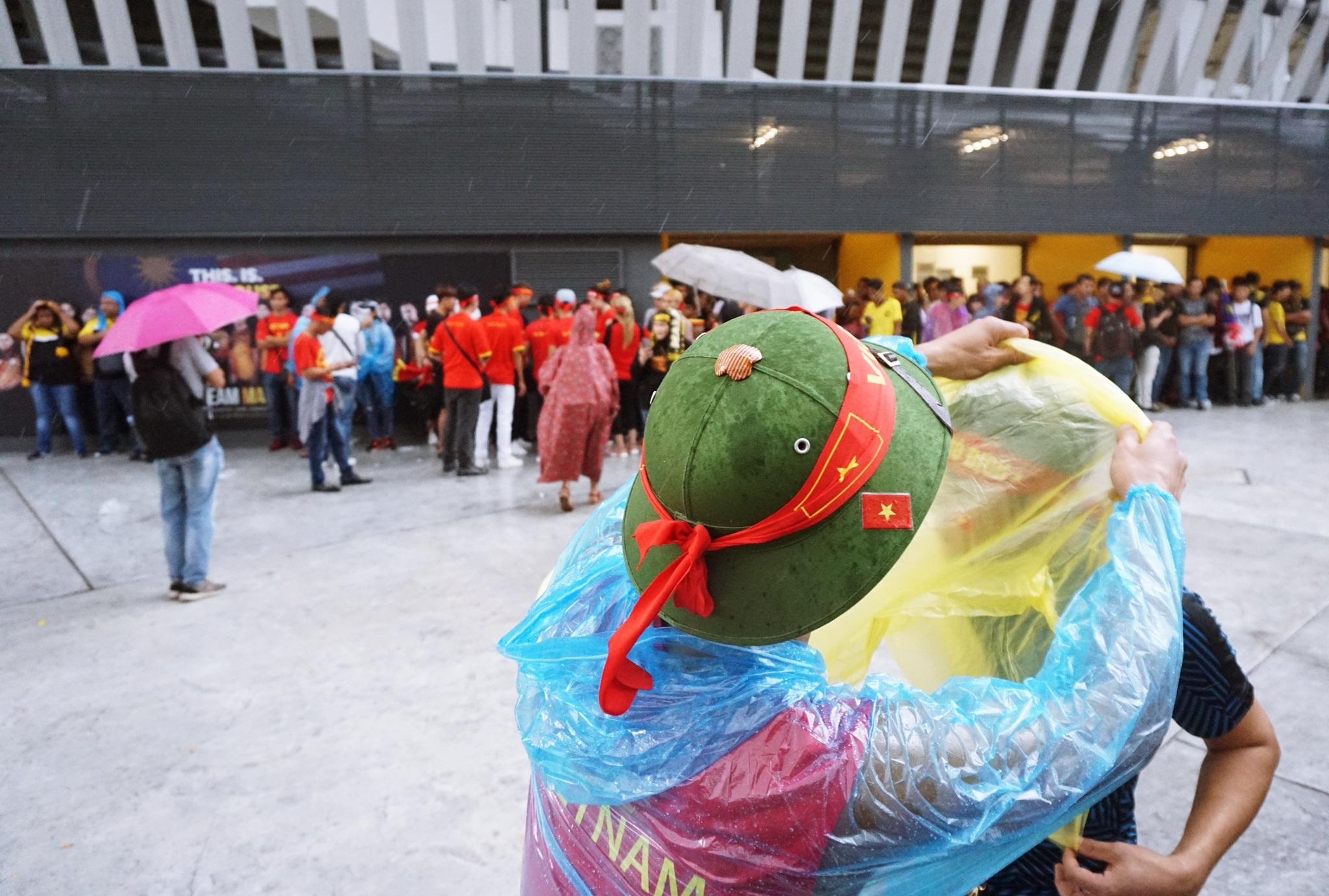 CDV Malaysia,  CDV Viet Nam,  chung ket AFF Cup,  doi tuyen Viet Nam anh 4