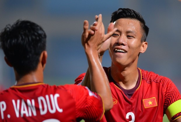 Que Ngoc Hai: 'Chung toi hua se mang ve niem vui tron ven' hinh anh