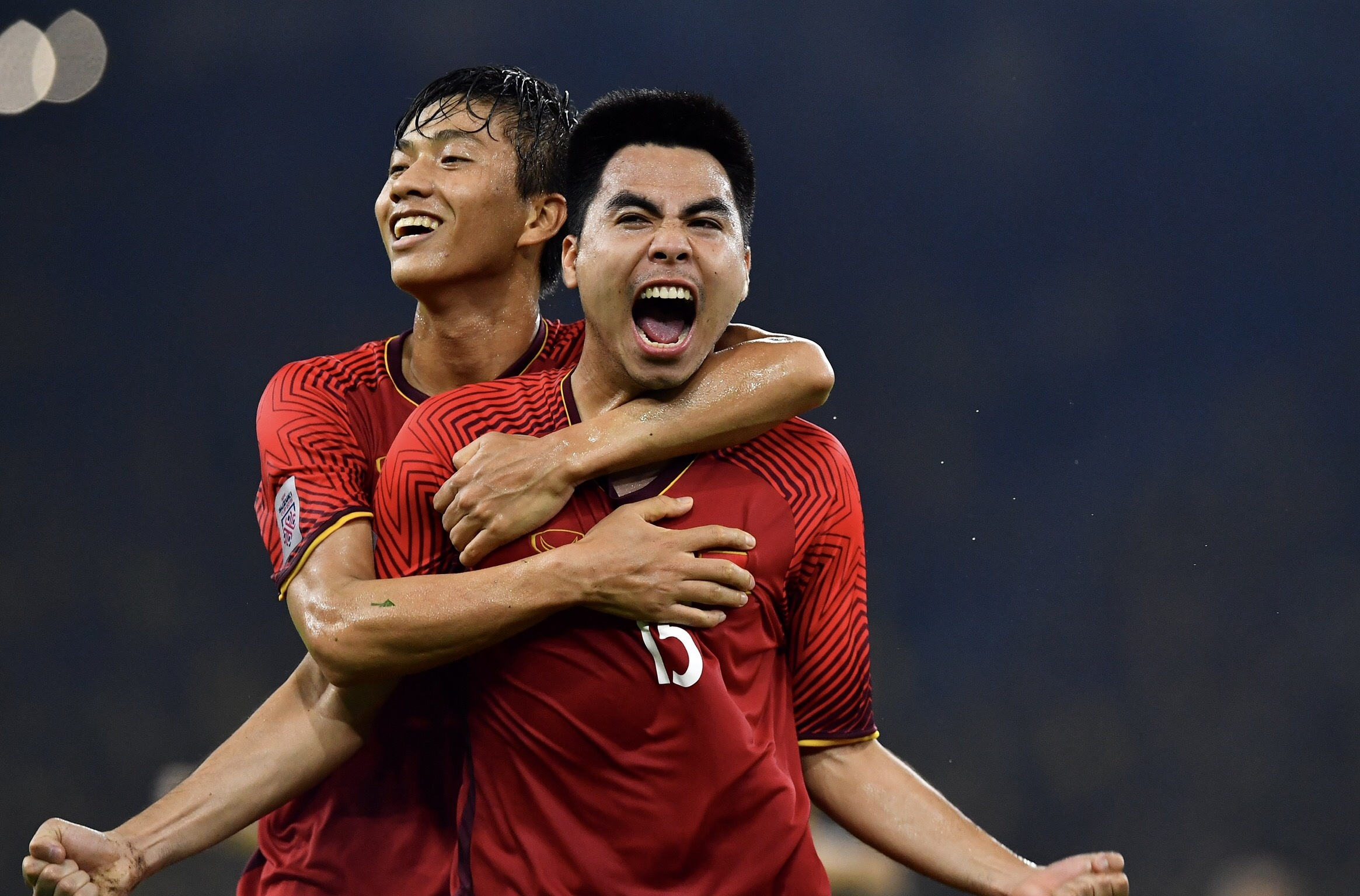 Phạm Đức Huy,  ghi bàn,  đội tuyển Việt Nam,  chung kết AFF Cup ảnh 2 Pham Duc Huy,  ghi ban,  doi tuyen Viet Nam,  chung ket AFF Cup anh 2
